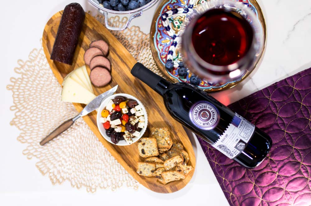 What Actually Goes With Blueberry Wine